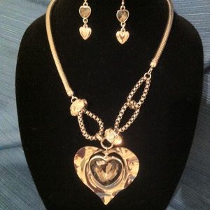 ⚡️ FLASH - Heart shaped necklace set